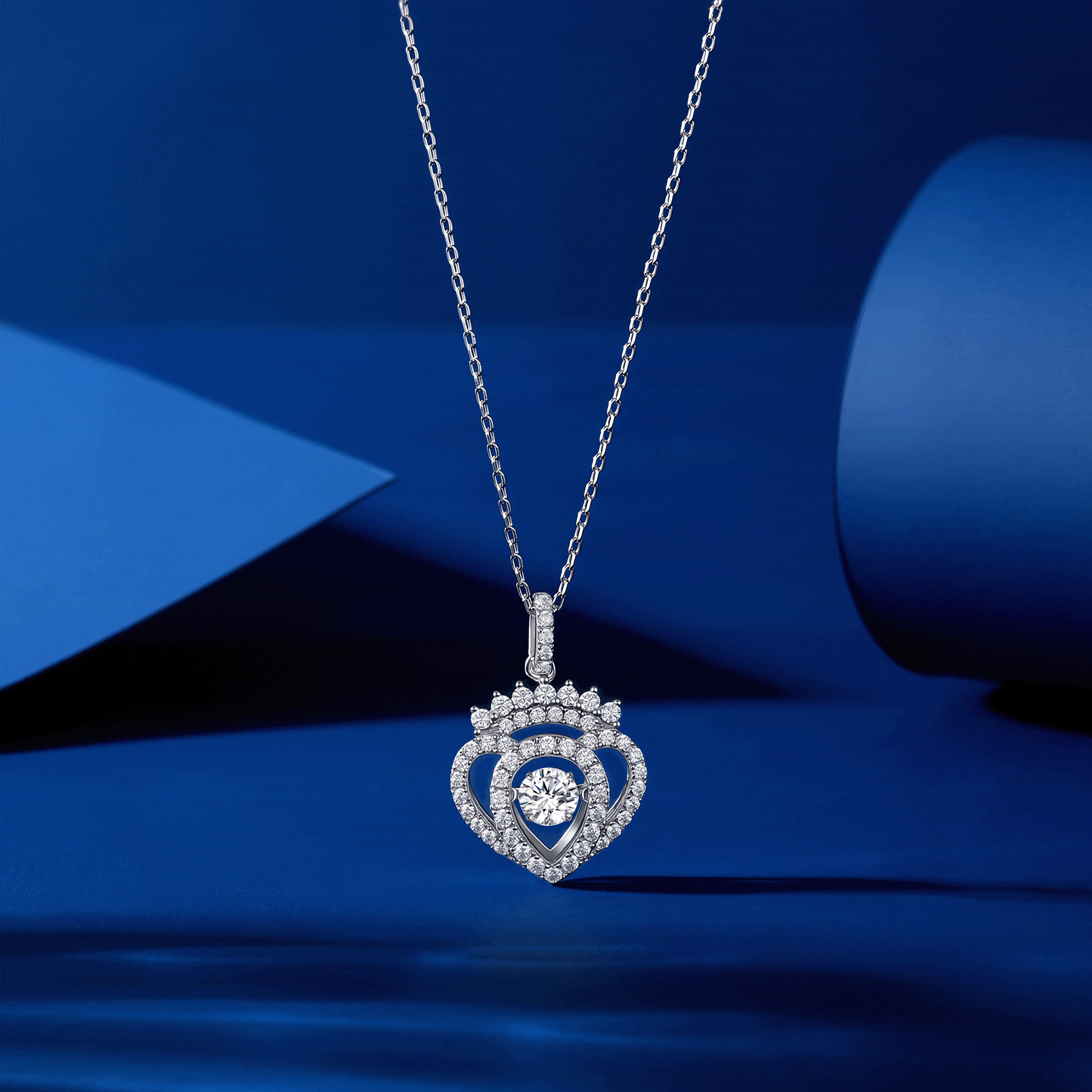 MARDAZA Dancing Crown Heart Round Cut Sterling Silver Moissanite Necklace