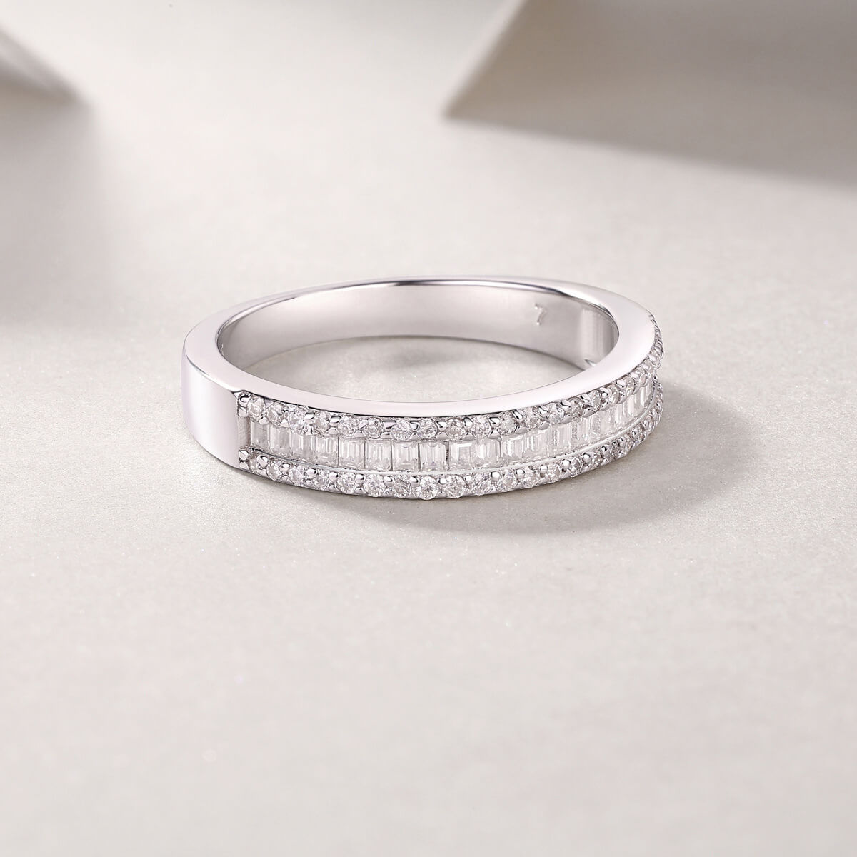 S925 Good Moment Moissanite Ring-MARDAZA