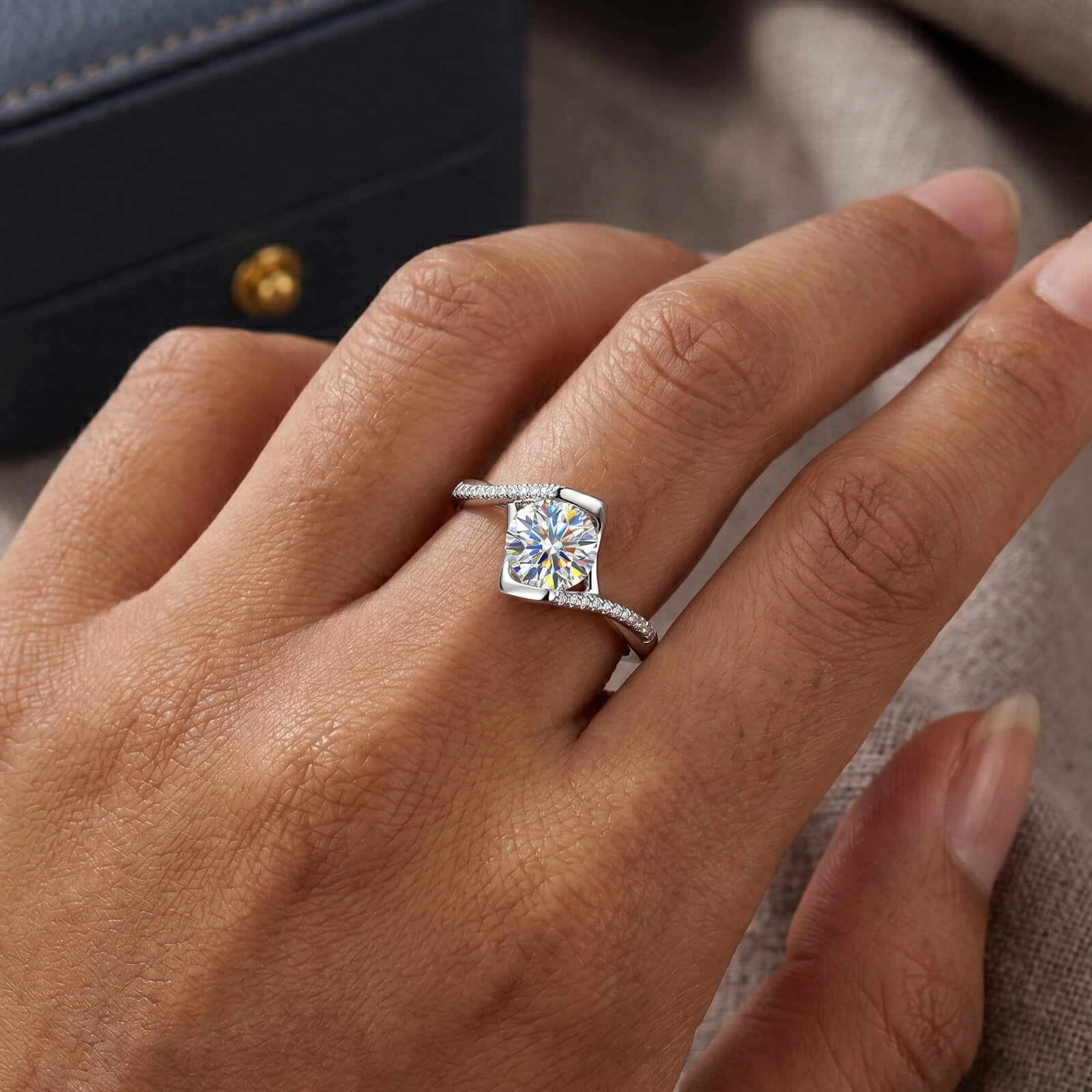 MARDAZA Sweetheart Round Cut Sterling Silver Moissanite Ring