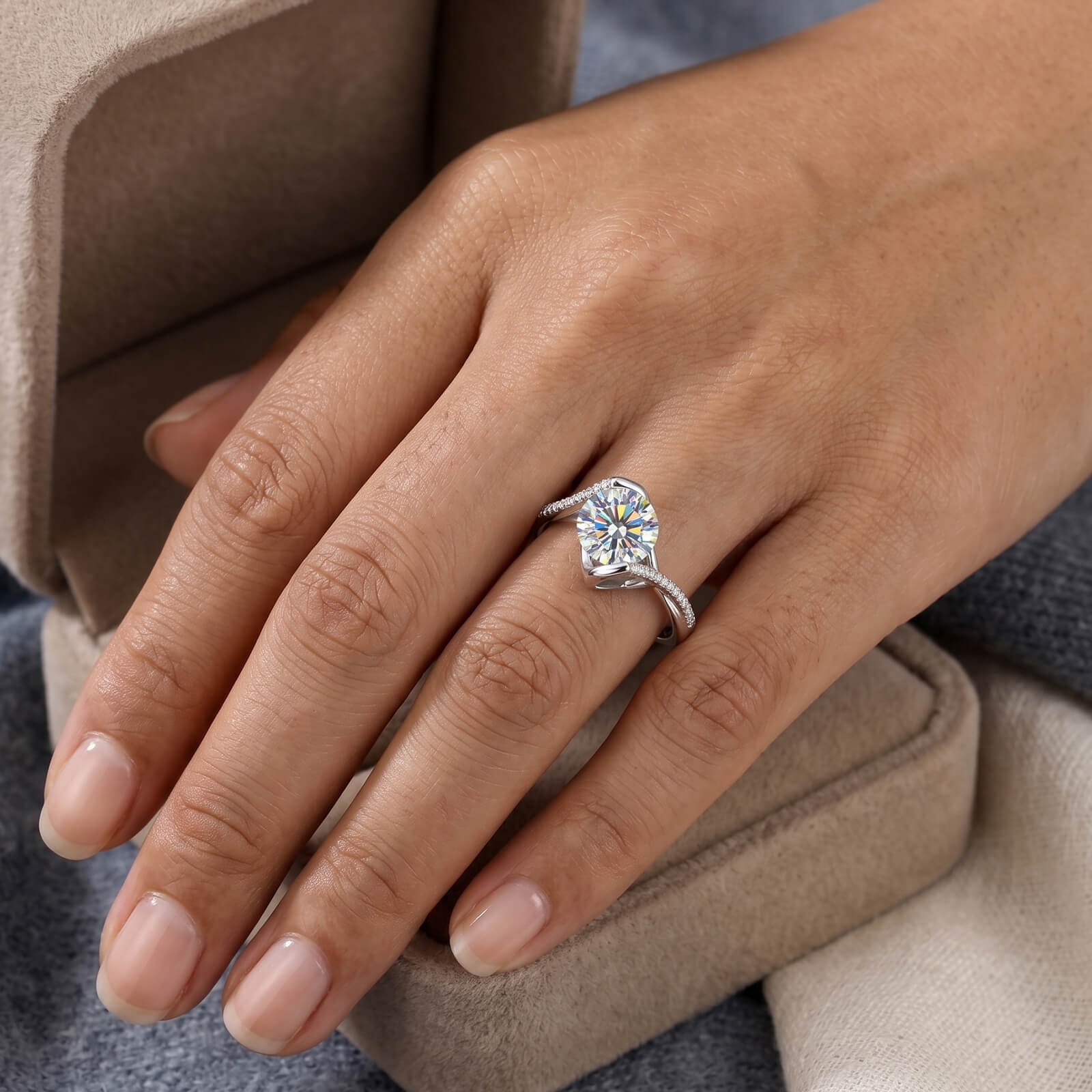 MARDAZA Sweetheart Round Cut Sterling Silver Moissanite Ring
