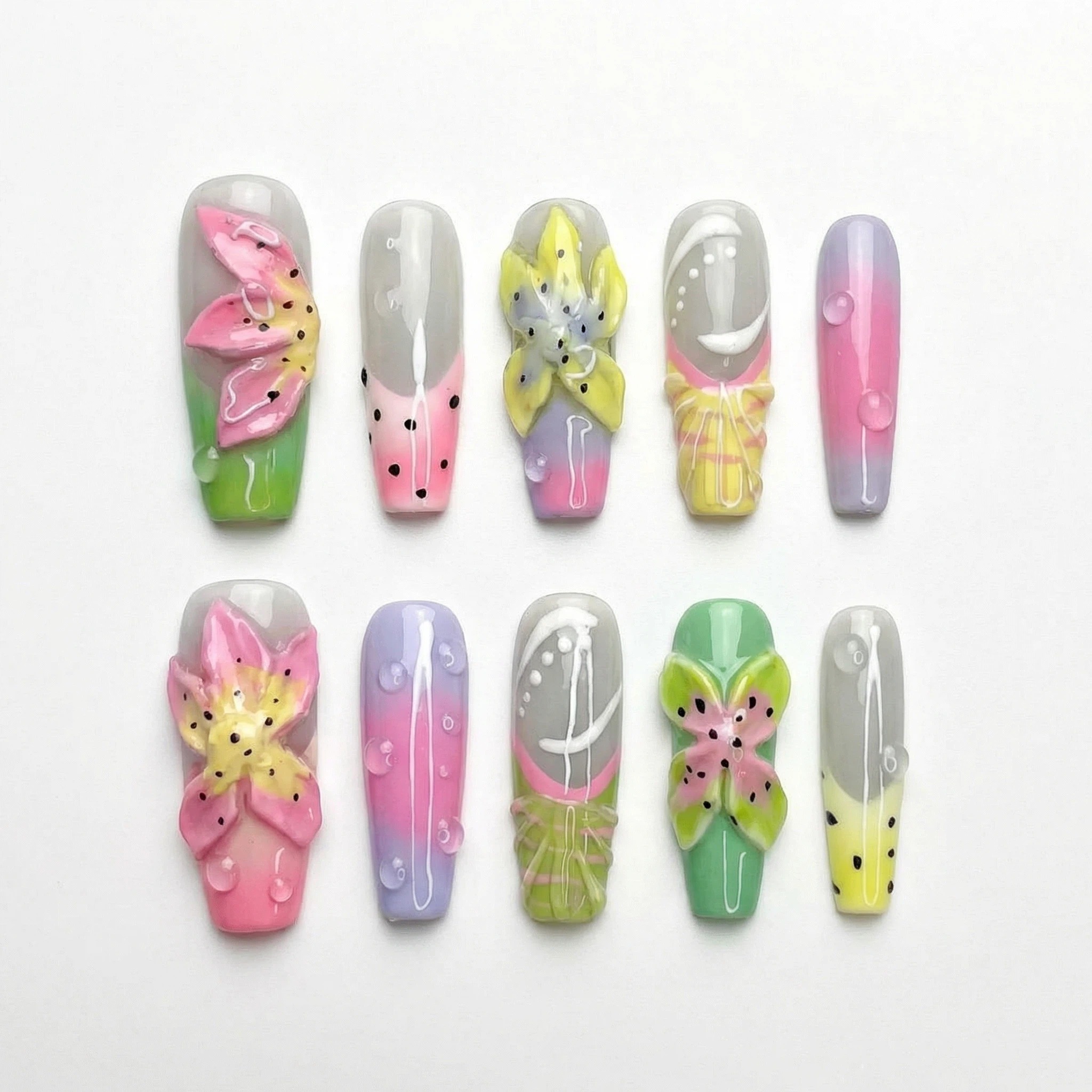 Pastel ombré floral press-on nails set size guide (S/M)