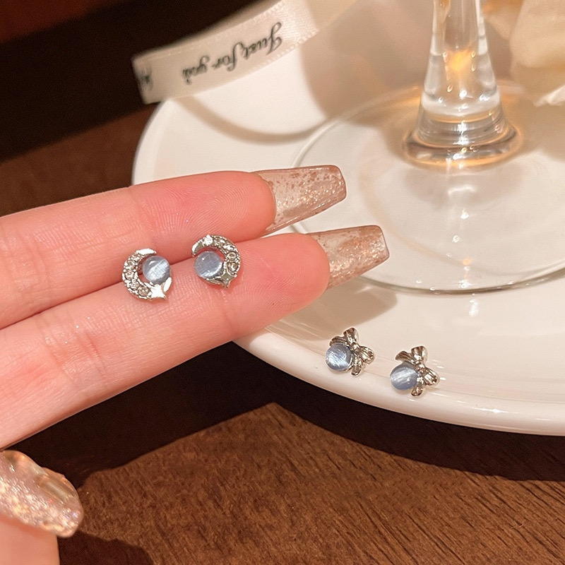 Blue Cat Eye Bow & Moon Stud Earrings