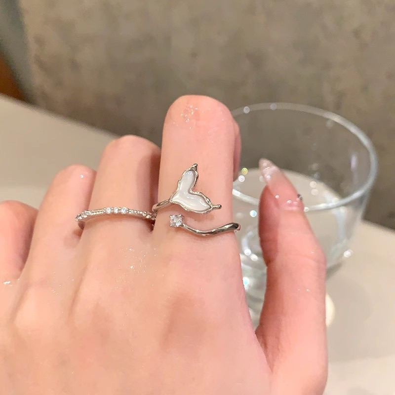 Silver Whale Tail Open Ring with Zircon Accent