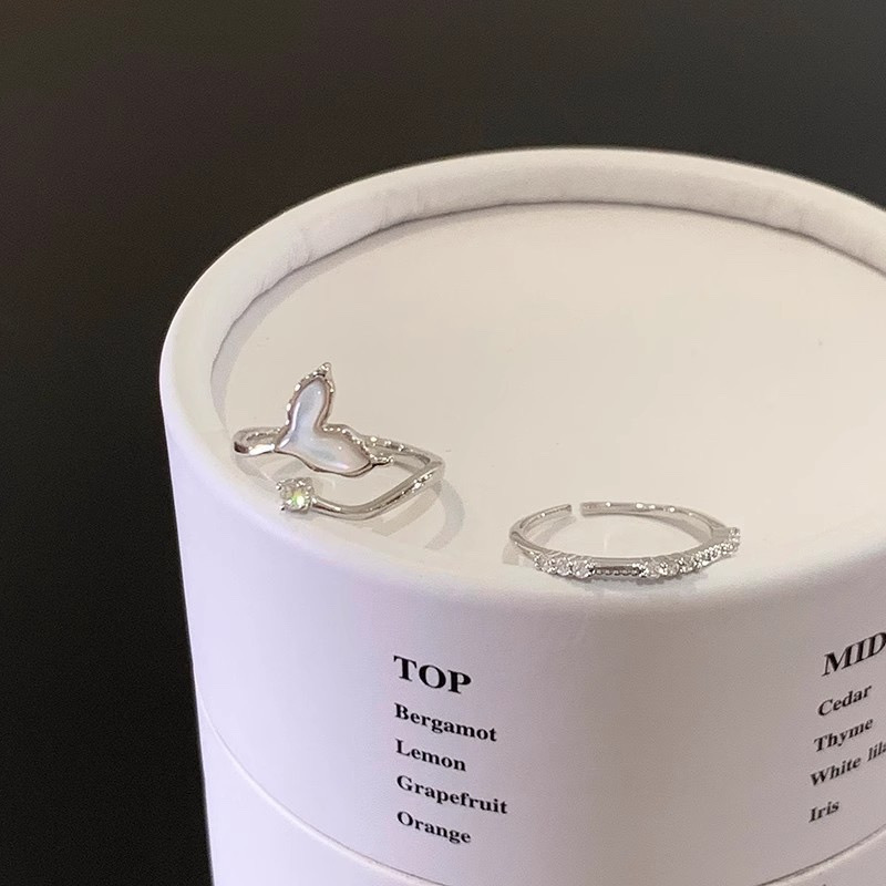 Silver Whale Tail Open Ring and Zircon Band Detail