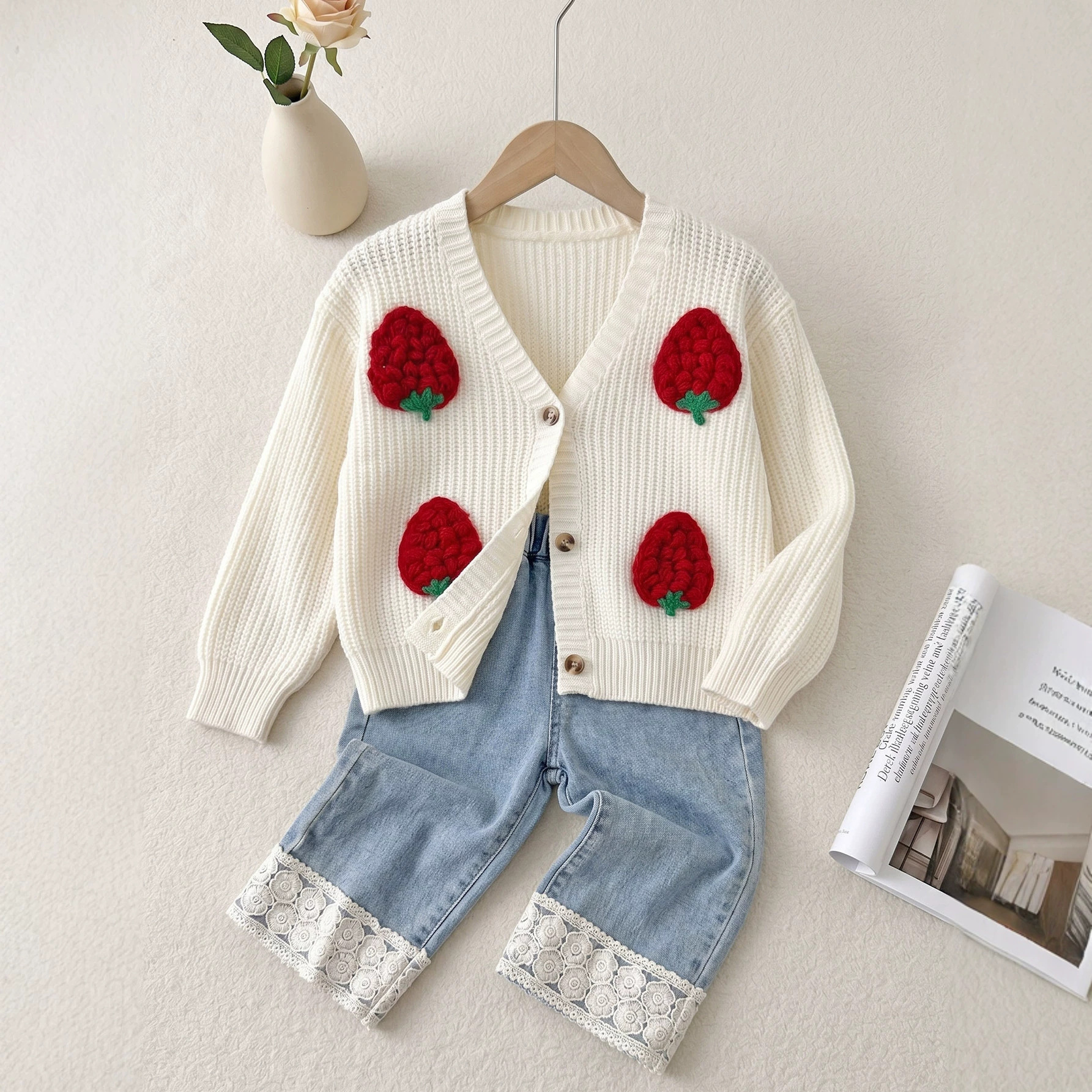 09 Girls' Sweet Strawberry V-Neck Cardigan Sweater