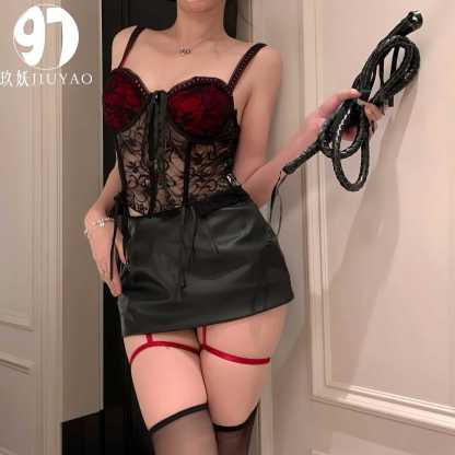 Y2K Lace Ruched Halter Crop Top for Women – Sweet & Cool Fake Two-Layer Camisole | Hot Girl Going-Out Vest for Party & Night Out