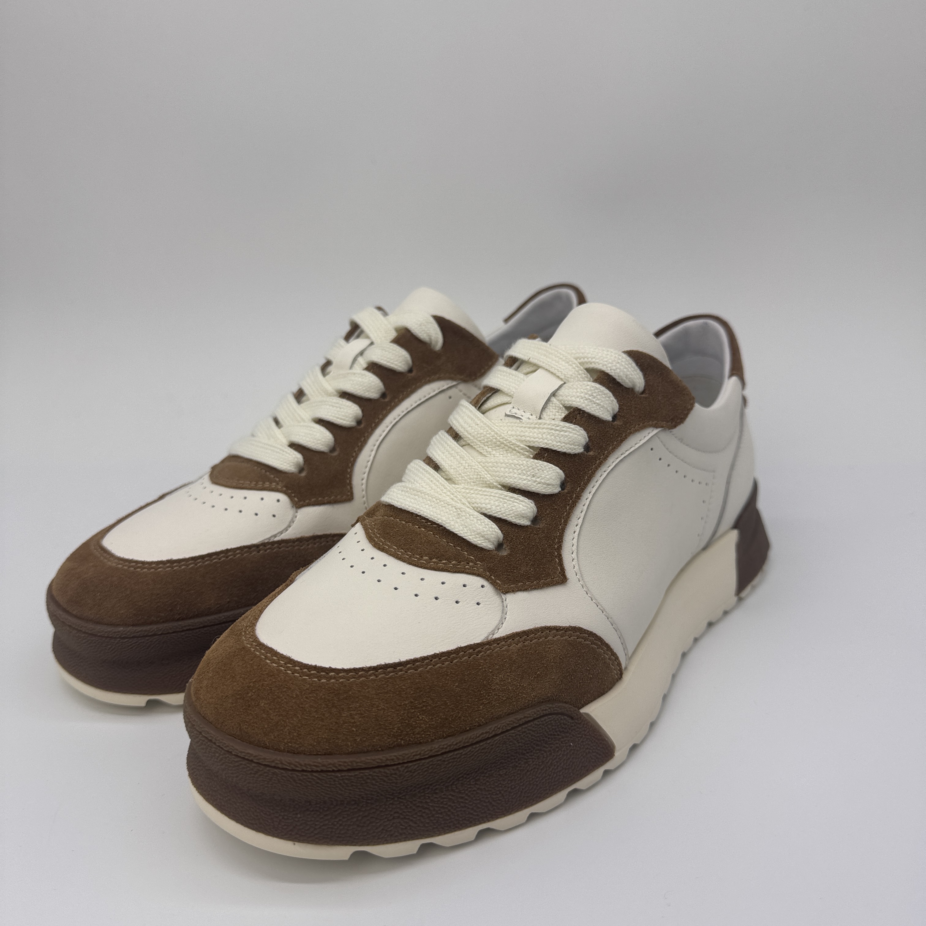 Fashion Casual Travel Handcrafted Genuine Leather Men's Shoes