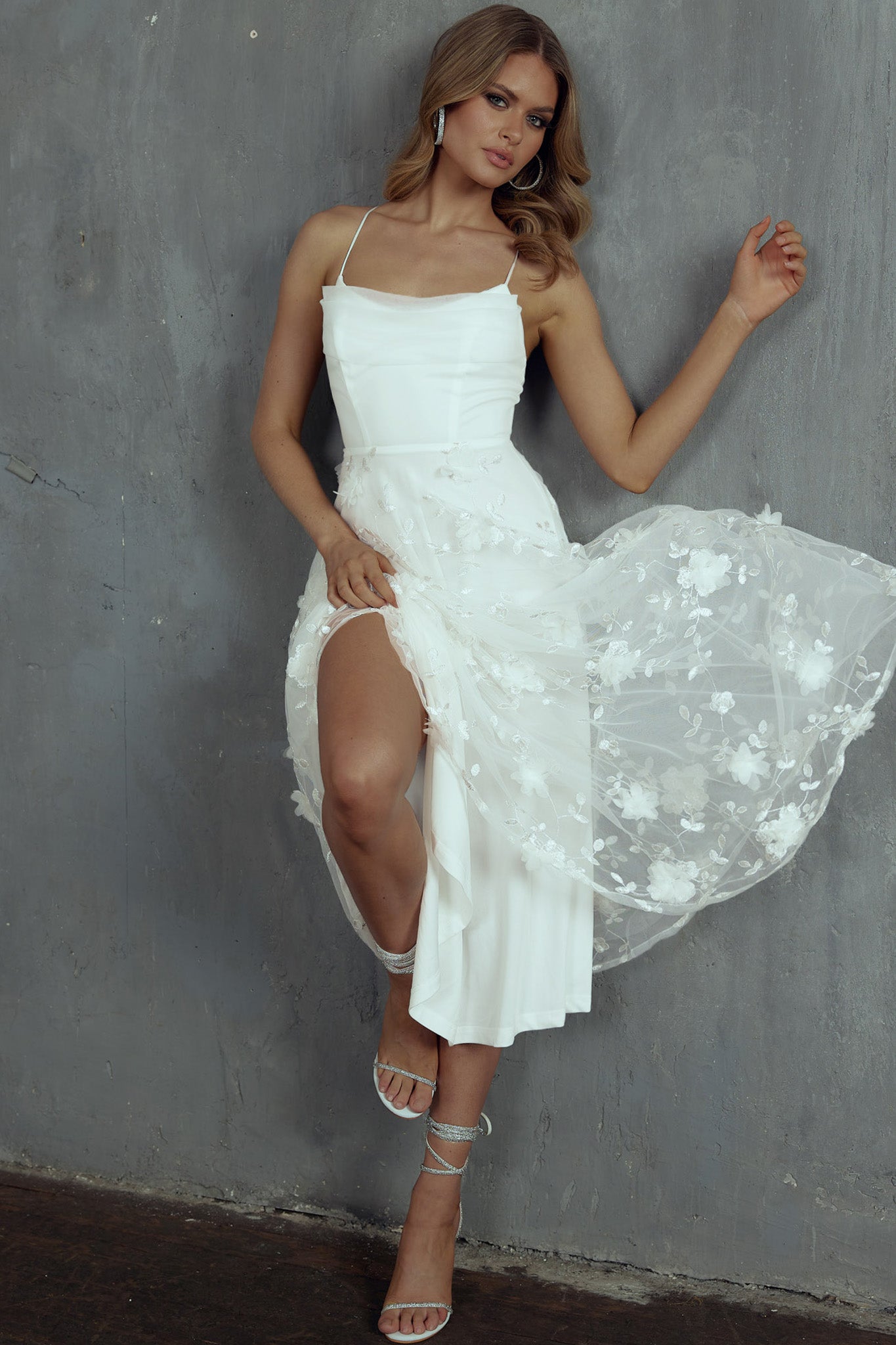 Floating By Pleated Neckline Mesh Midi Dress Embellished White-Fable Dress