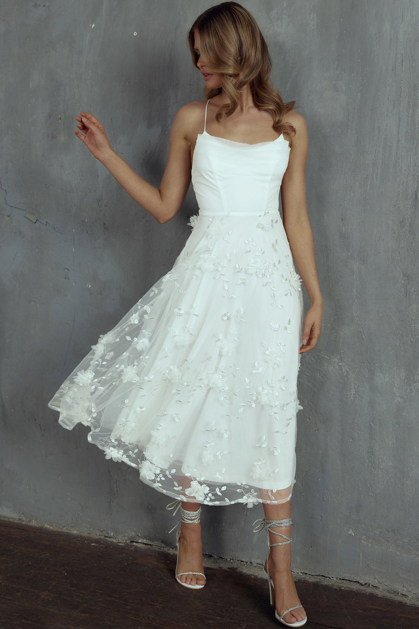 Floating By Pleated Neckline Mesh Midi Dress Embellished White-Fable Dress