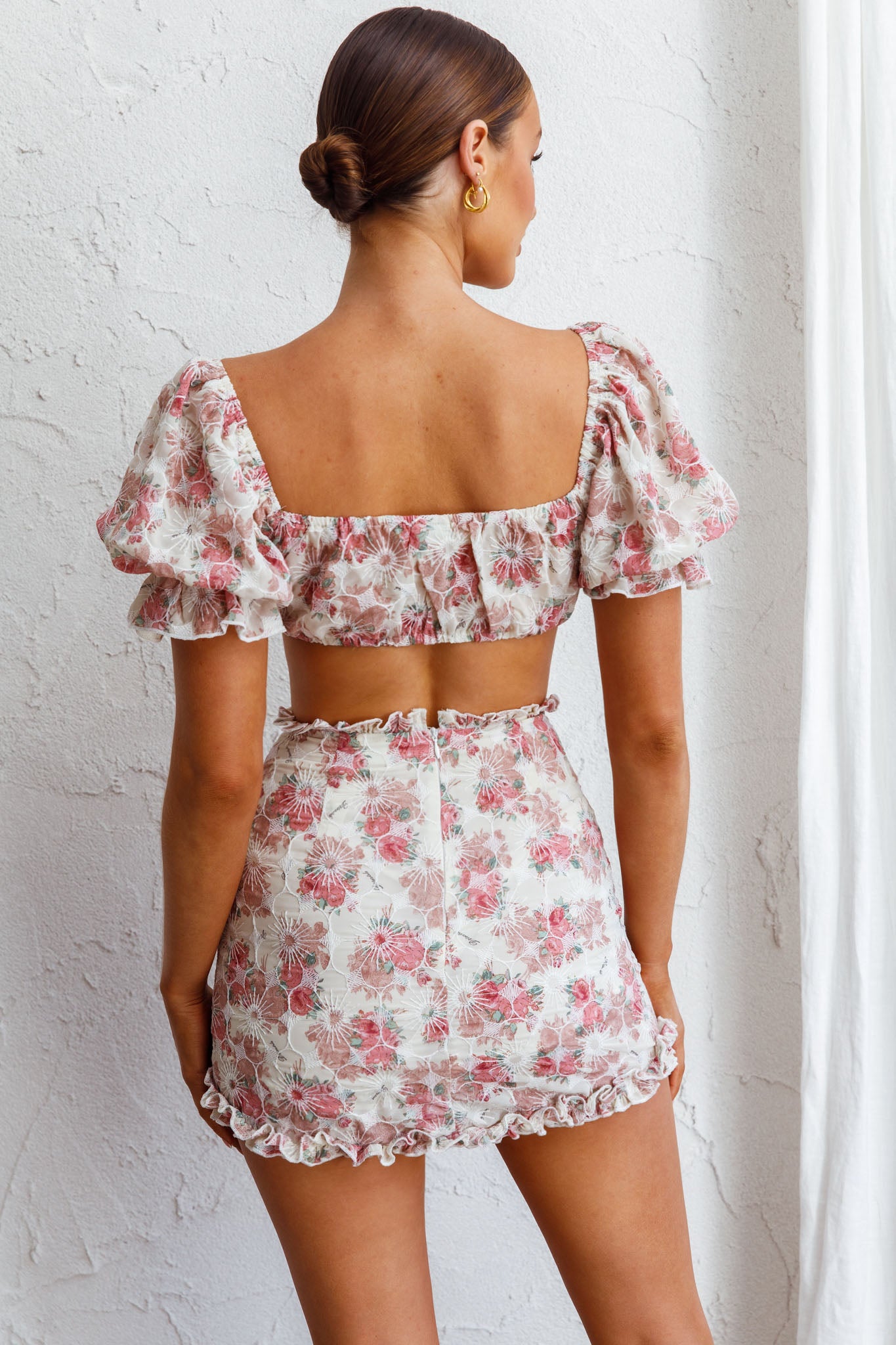 April Flowers Puff Sleeve Top Floral Red-Fable Dress