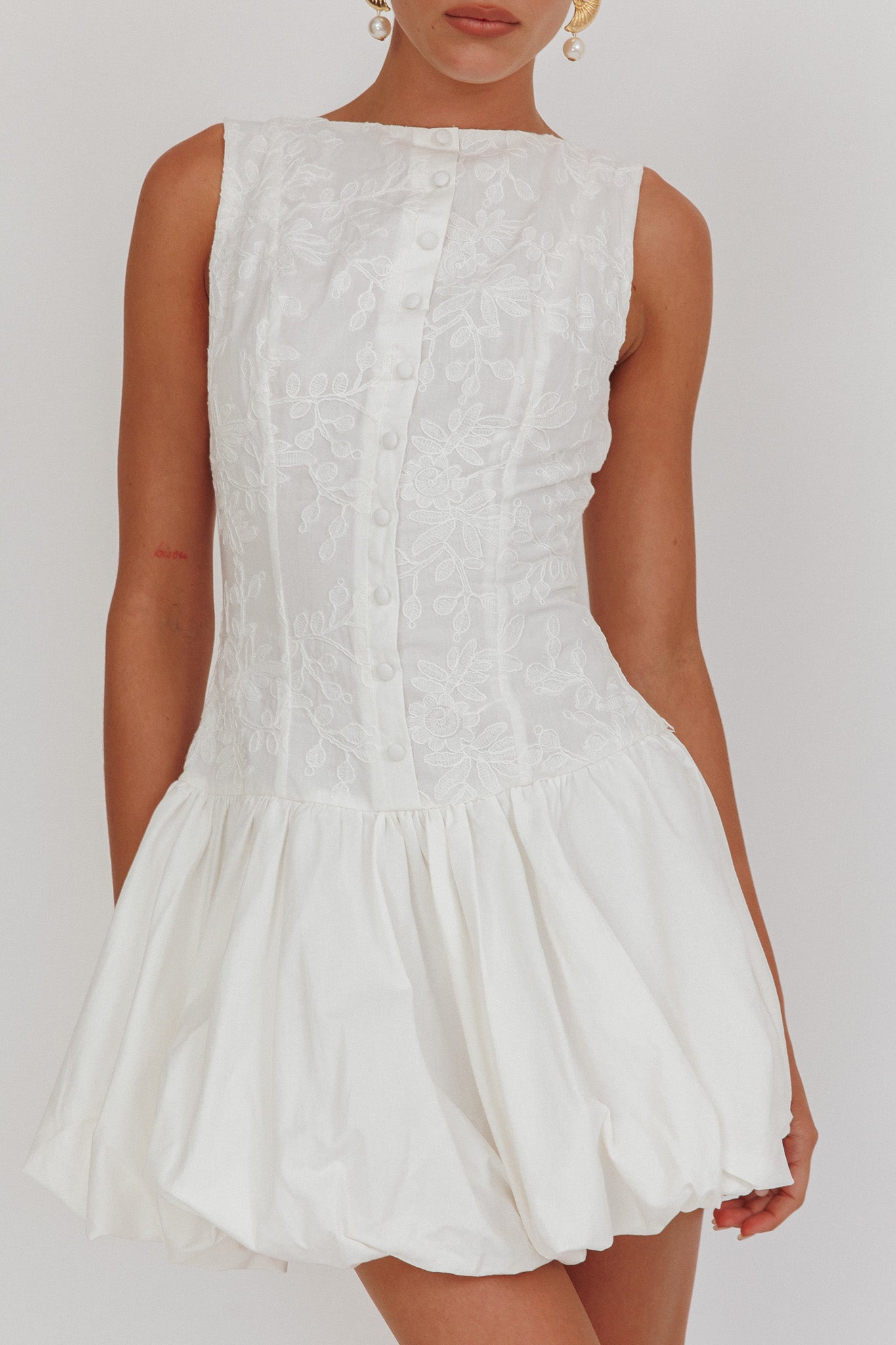 Opulent Sleeveless Bubble Hem Mini Dress Embroidered White-Fable Dress