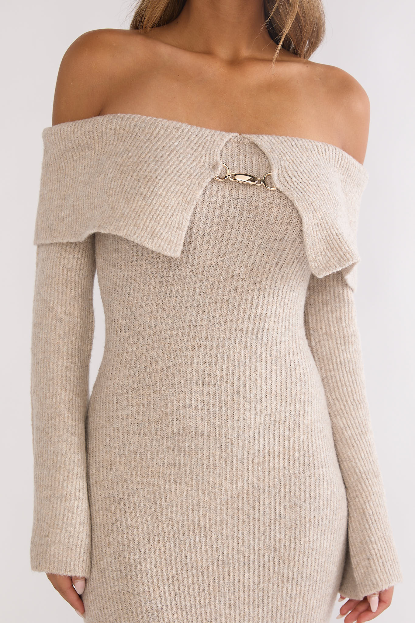 Arwyn Foldover Off-Shoulder Knit Maxi Dress Quinoa-Fable Dress