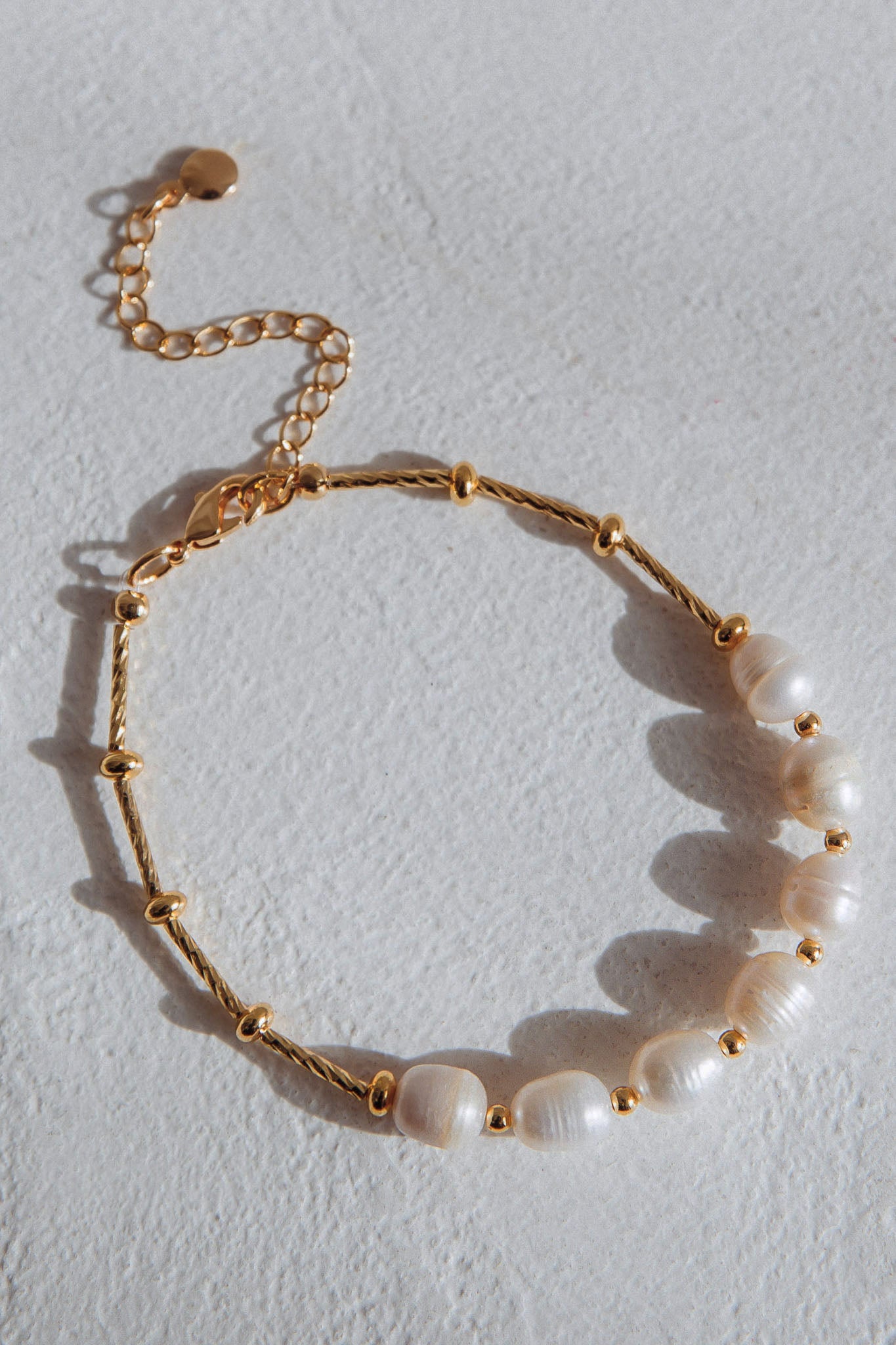 Heartbeat Freshwater Pearl Beaded Chain Bracelet Gold-Fable Dress