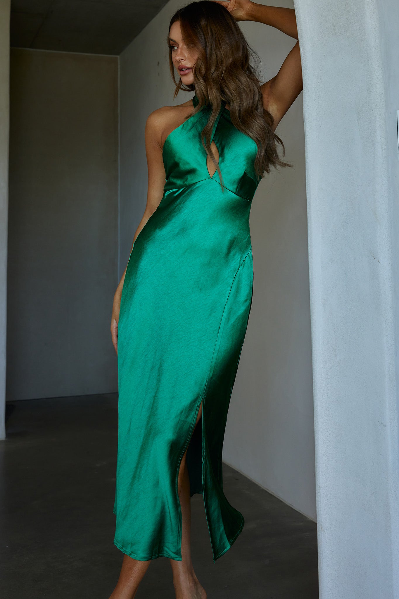 Je Reve Twist Halterneck Midi Dress Green-Fable Dress