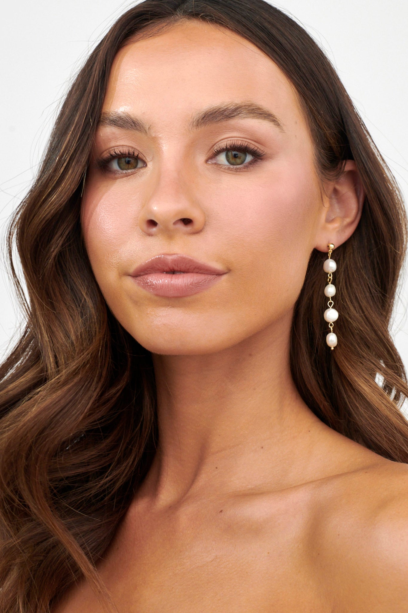 Maude Pearl Drop Chain Earrings Gold-Fable Dress