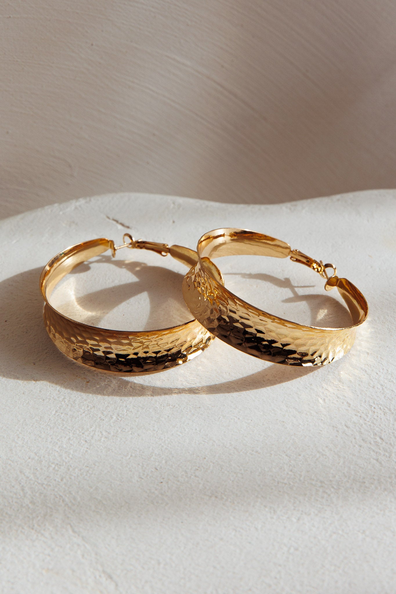Youth Hoop Earrings Gold-Fable Dress