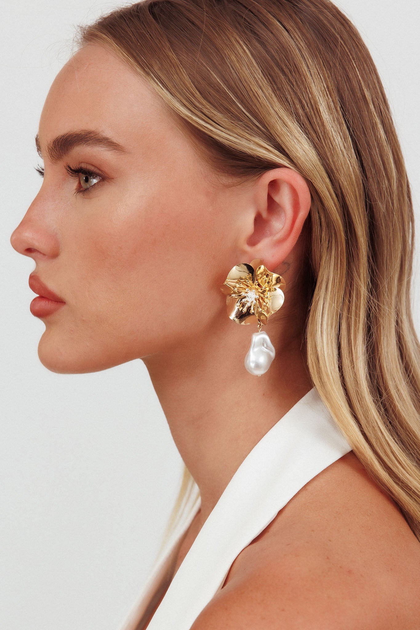 Loren Flower Pearl Droplet Earrings Gold-Fable Dress