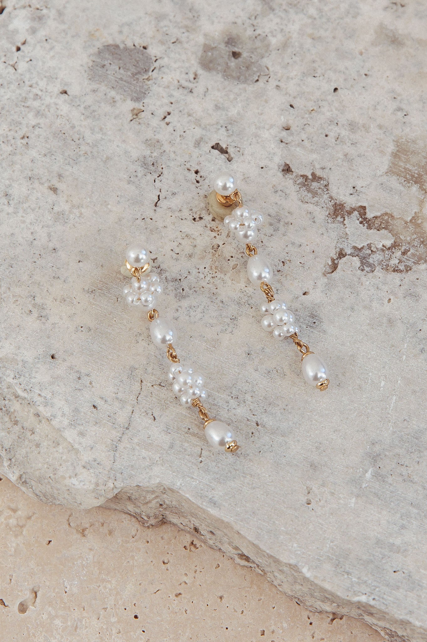 Simone Dangle Earrings Pearl-Fable Dress