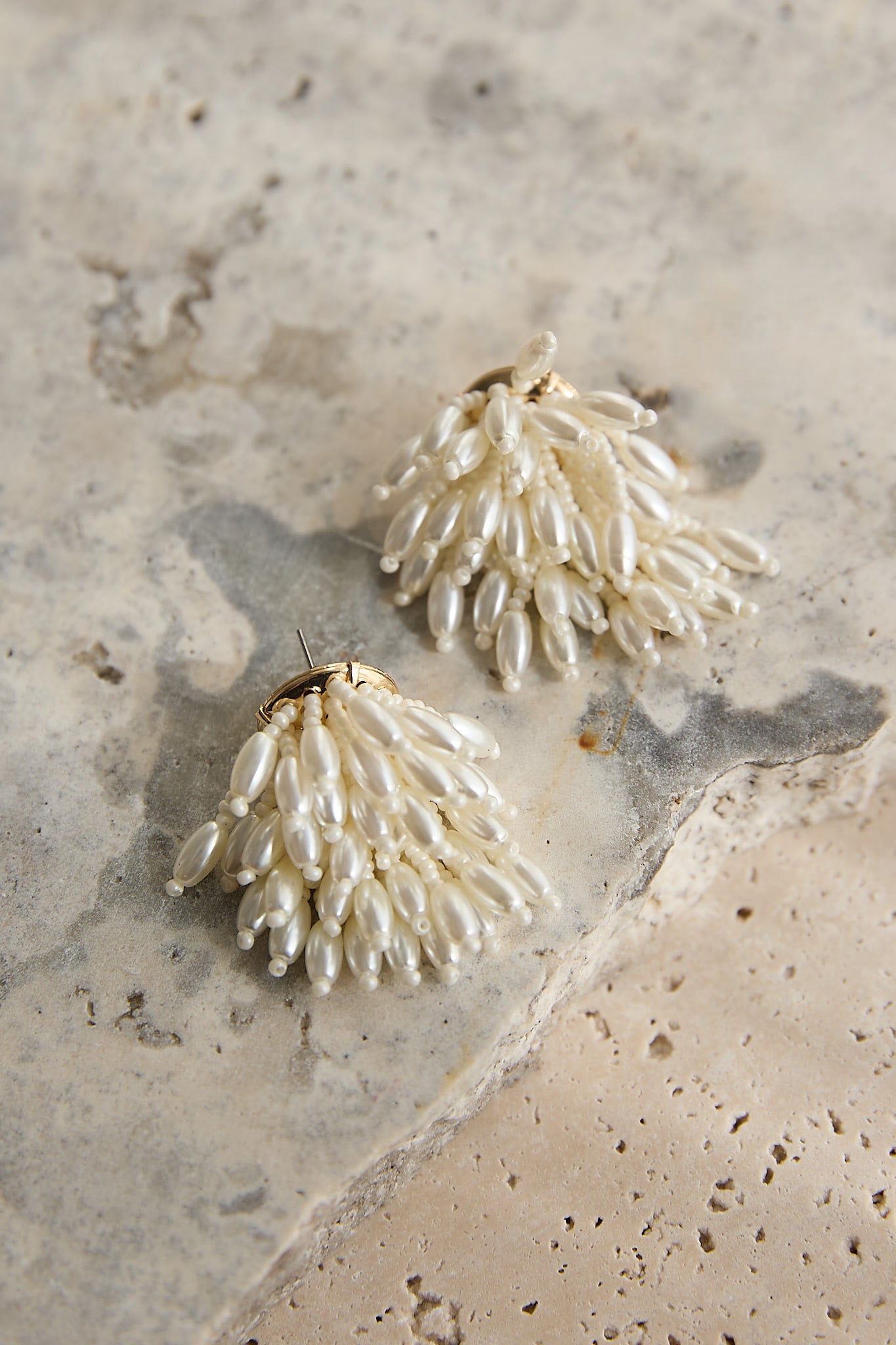 Rayn Cluster Earrings Pearl-Fable Dress