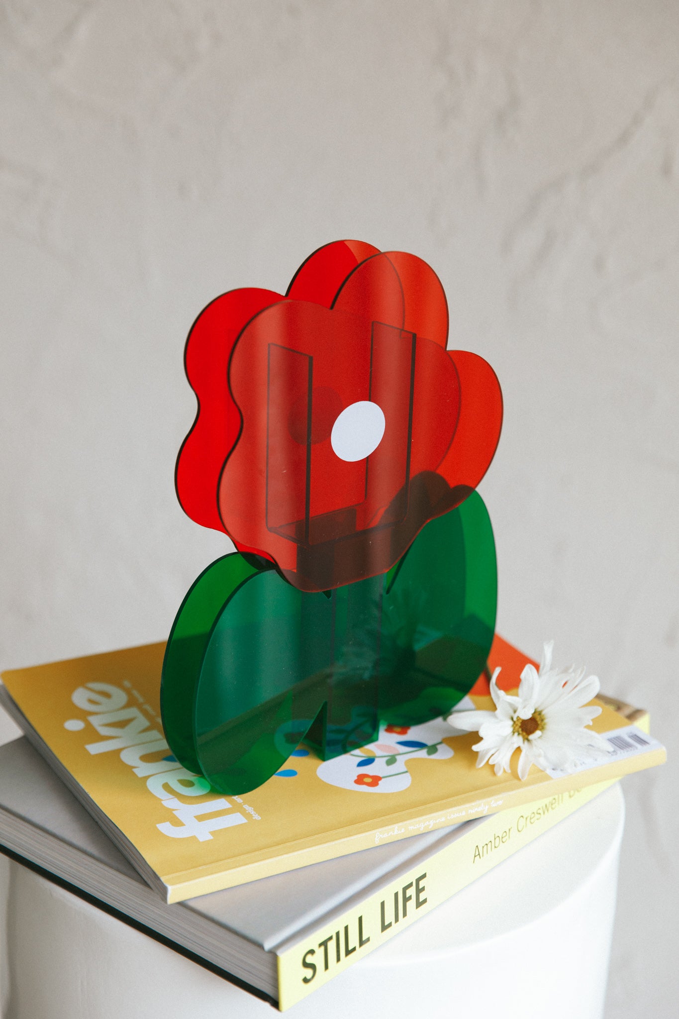 Zephyr Eco-friendly Acrylic Vase Red-Fable Dress