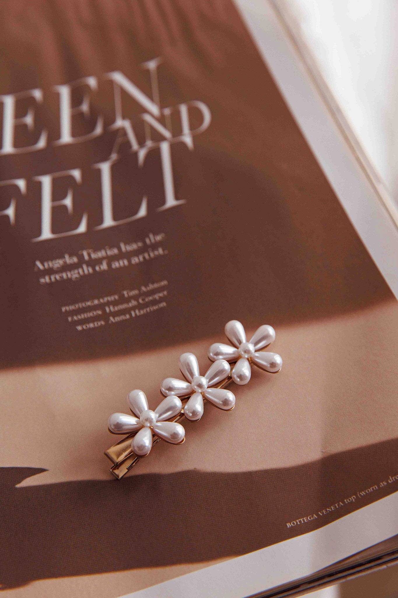 Aurelia Pearl Flower Hairclip Set-Fable Dress