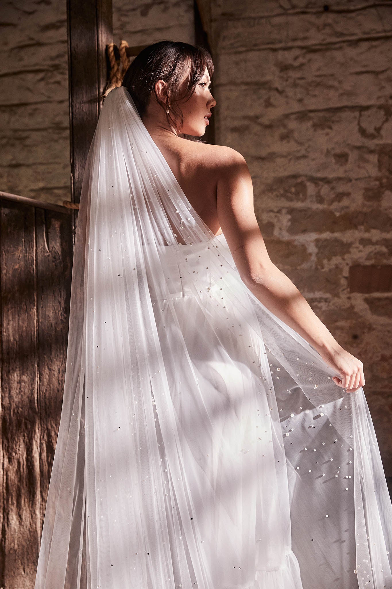Divine Long Pearl Veil White-Fable Dress