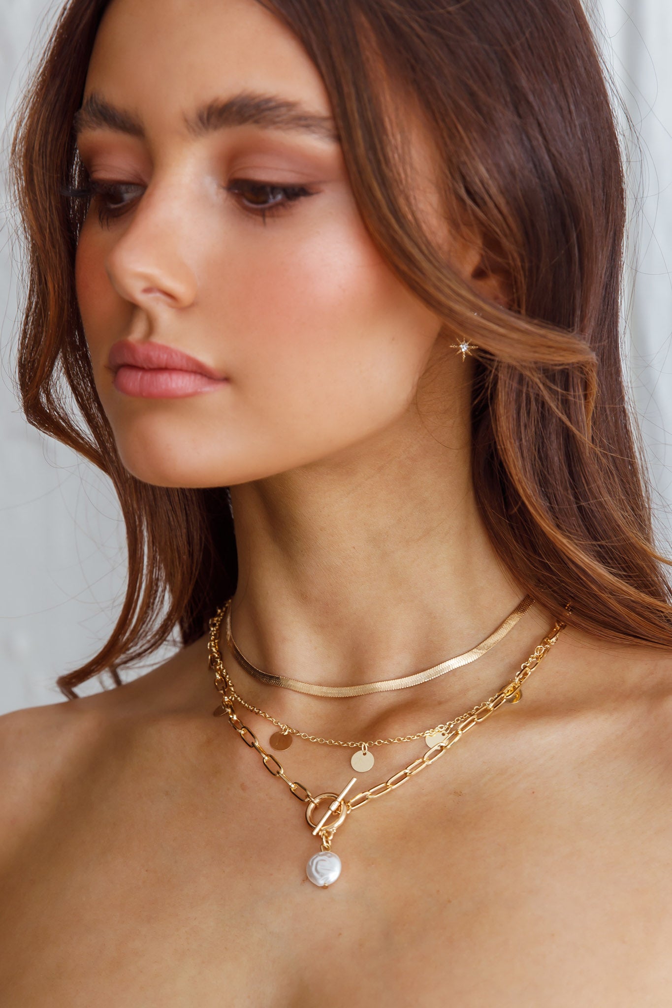 Aria Circle Pearl Pendant Necklace Set Gold-Fable Dress