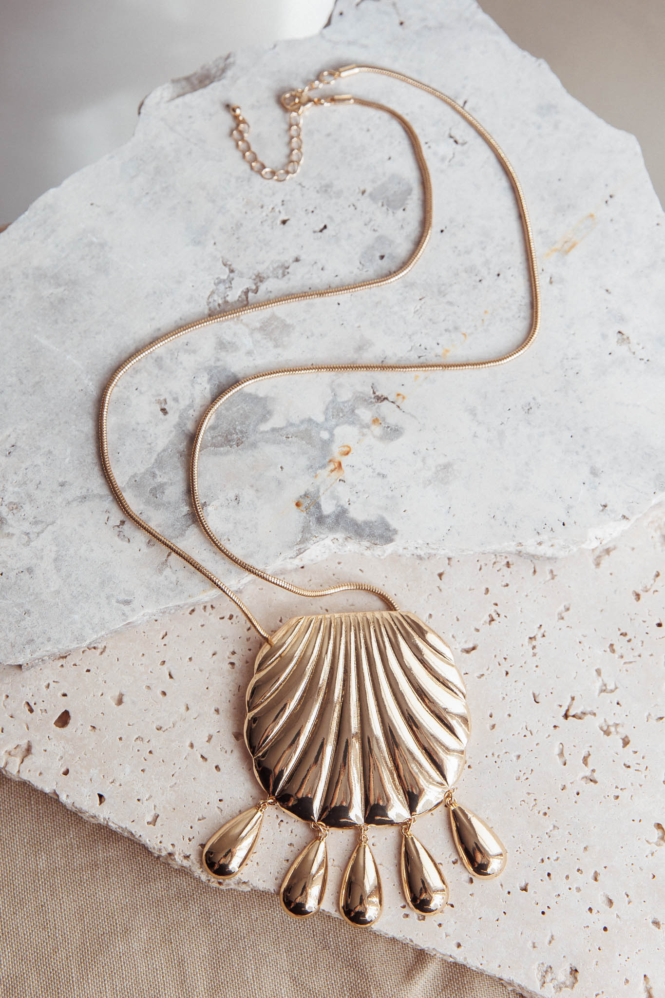 Palawan Long Shell Pendant Necklace Gold-Fable Dress