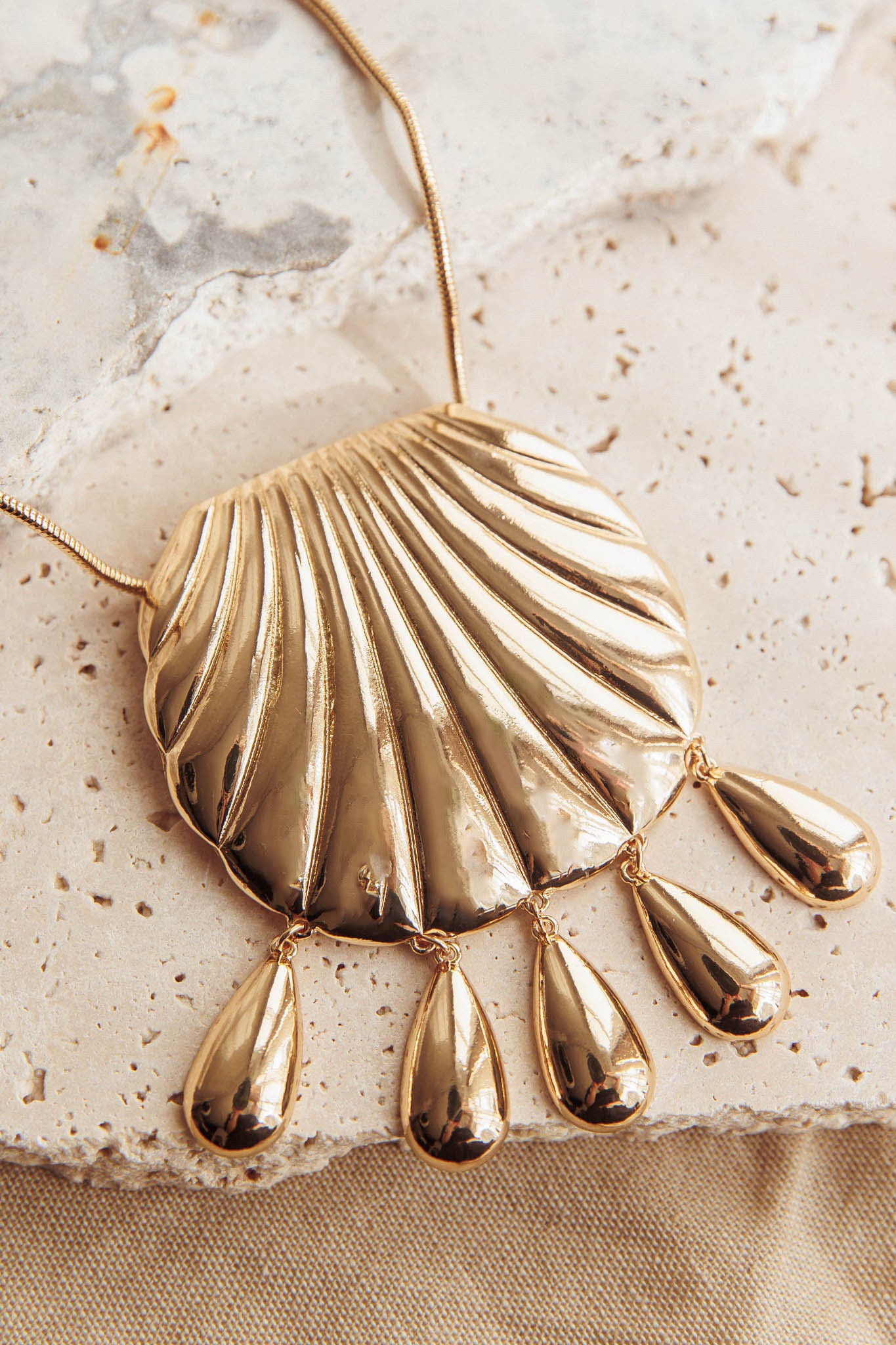 Palawan Long Shell Pendant Necklace Gold-Fable Dress