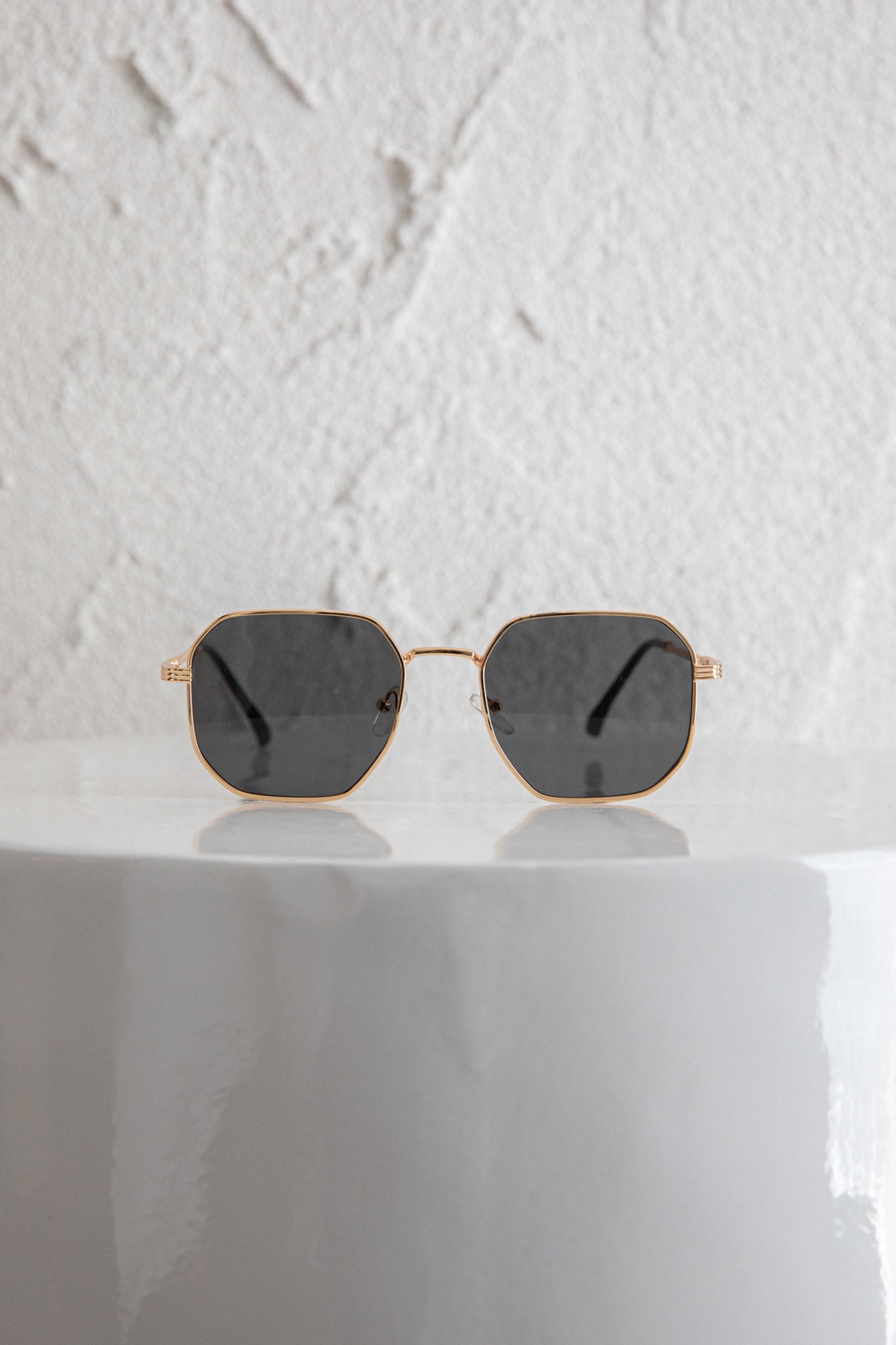 Sahara Aviator Sunglasses Black-Fable Dress