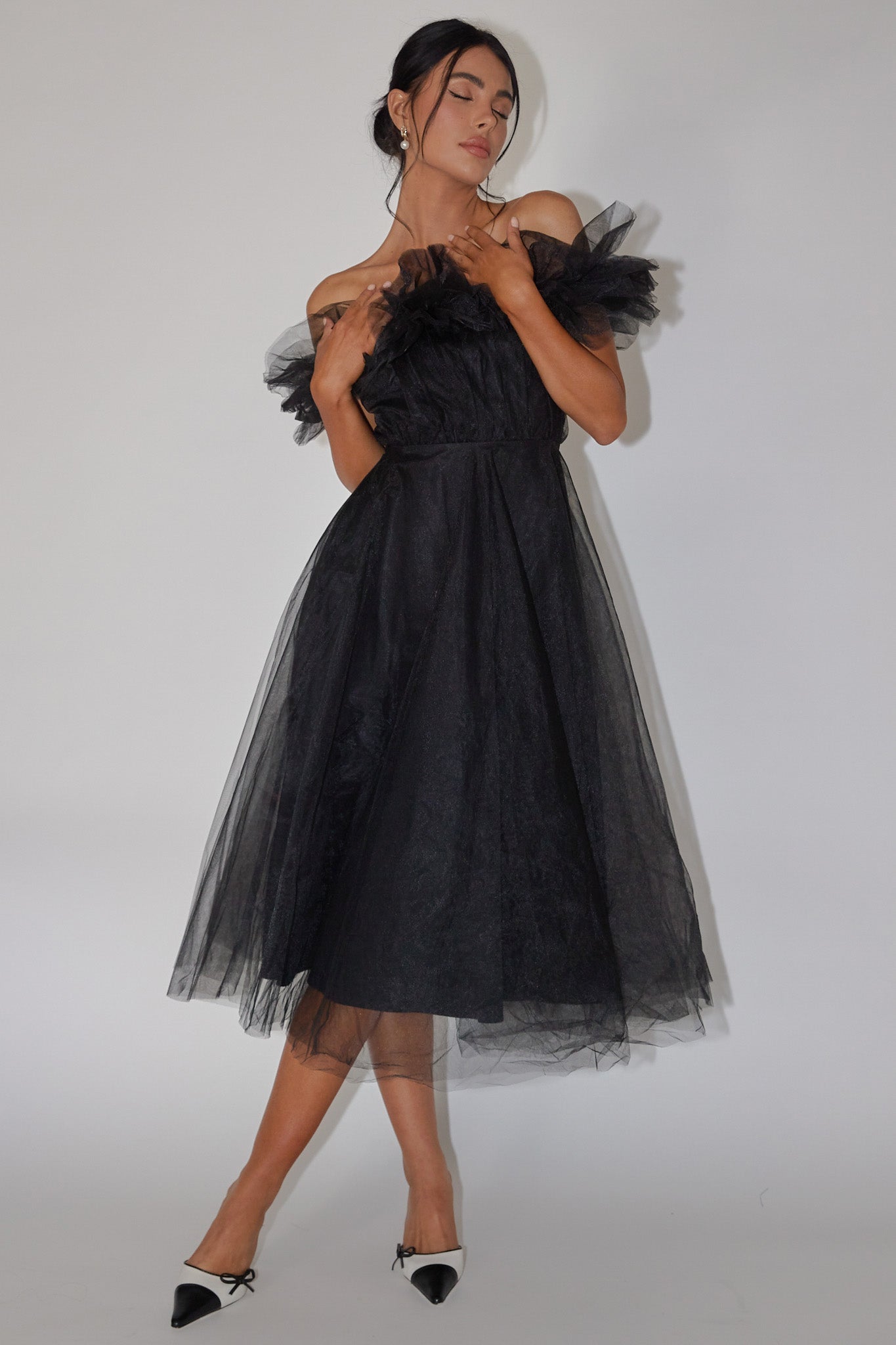 May Rose Off-Shoulder Tulle Midi Dress Black-Fable Dress