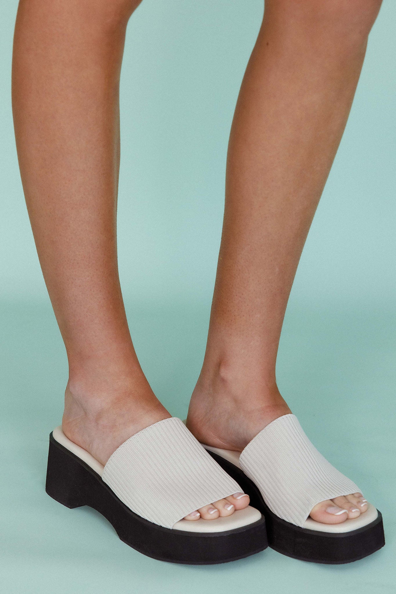 THERAPY Nawty Sandal Bone-Fable Dress