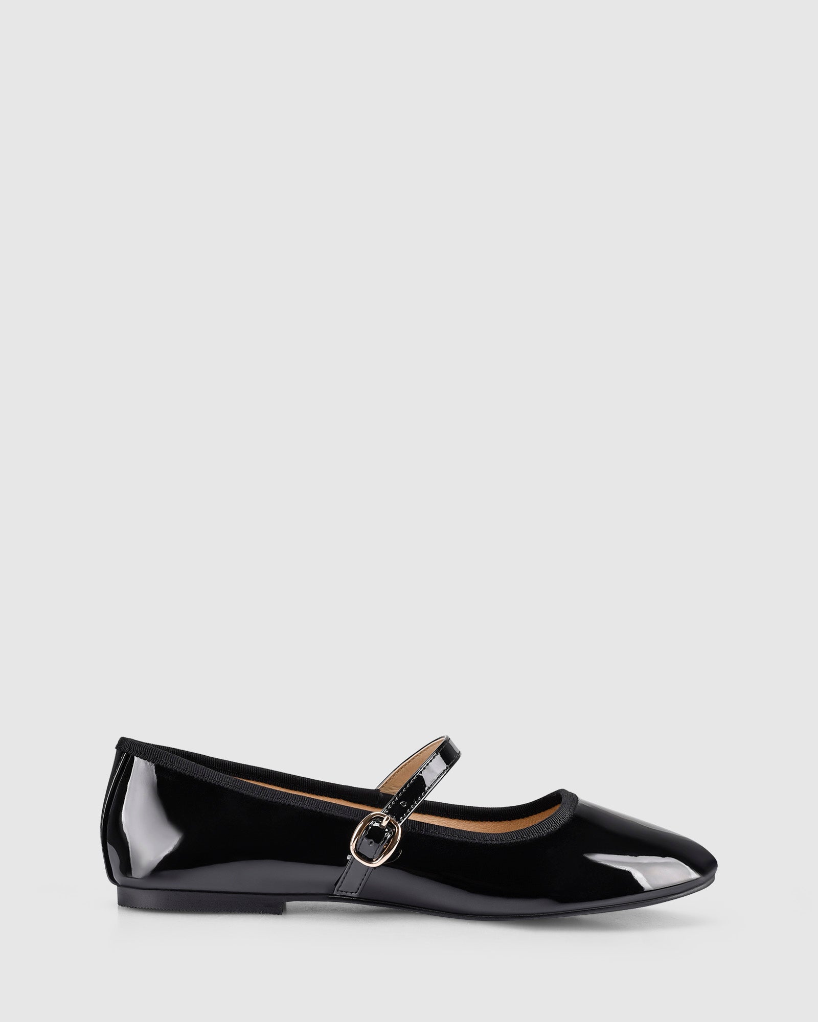 VERALi Bambi Mary-Jane Flats Black Patent-Fable Dress