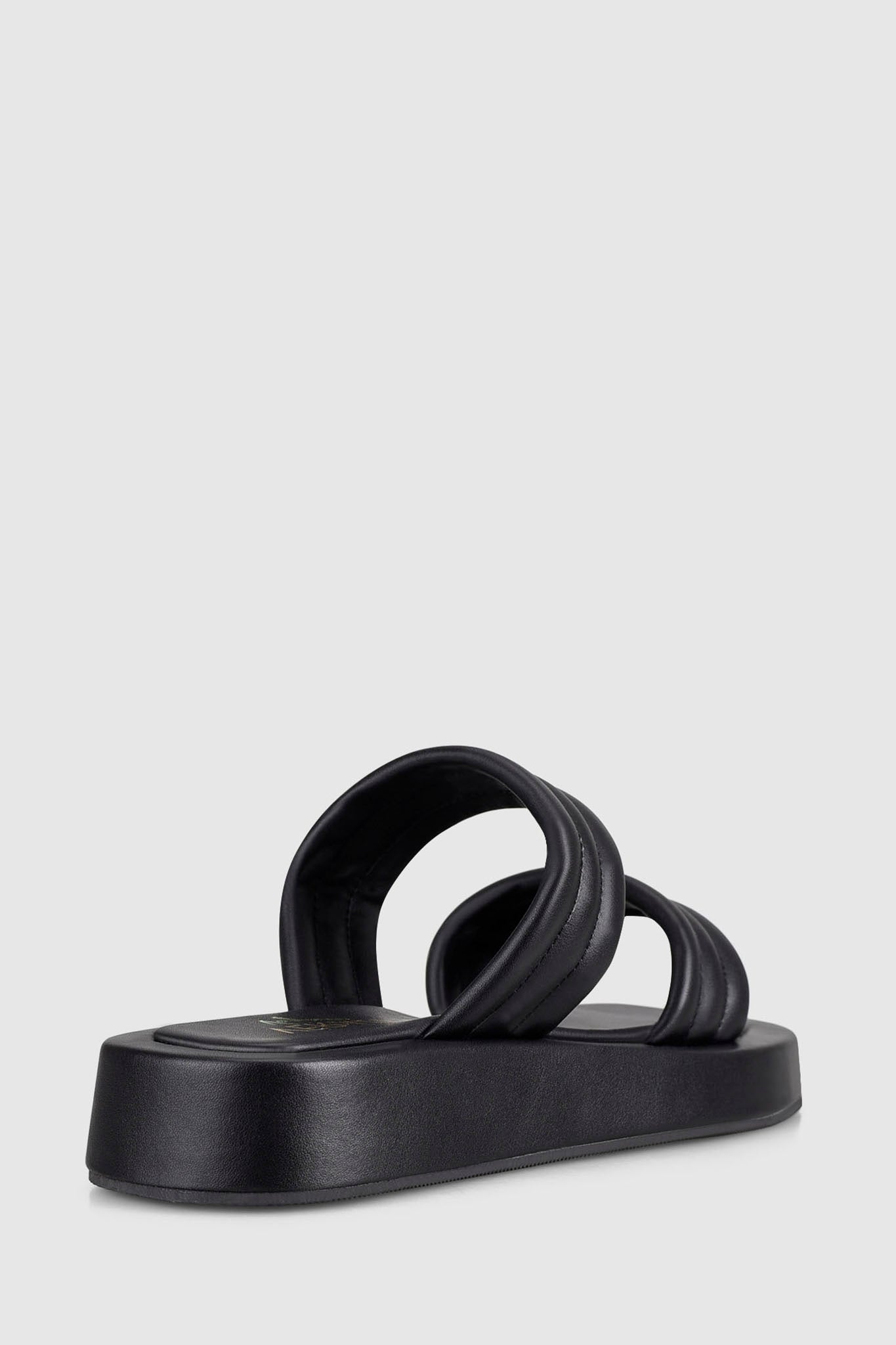 VERALi Boss Flatform Slides Black Smooth-Fable Dress