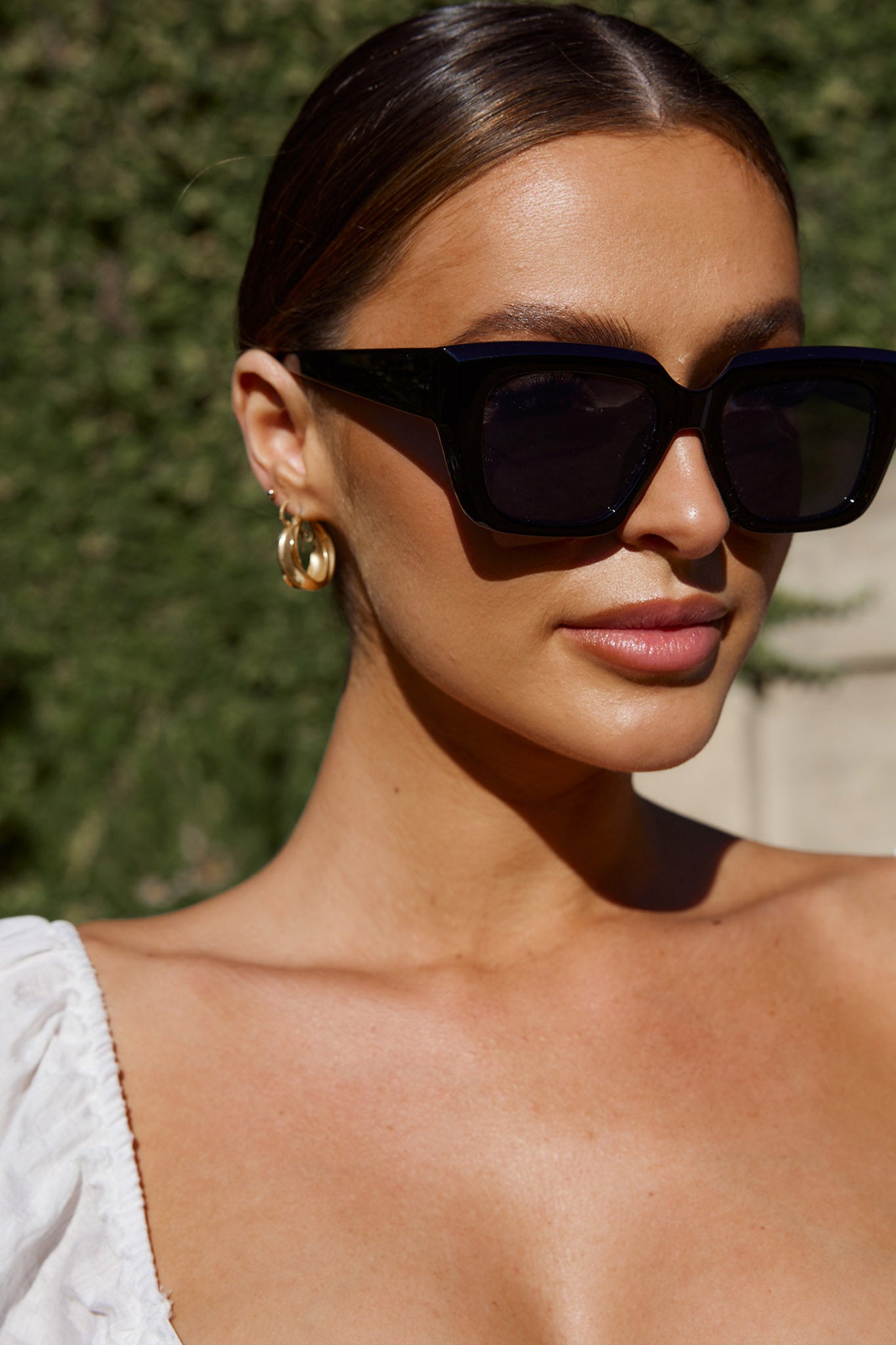 Cate Oversized Sunglasses Black-Fable Dress