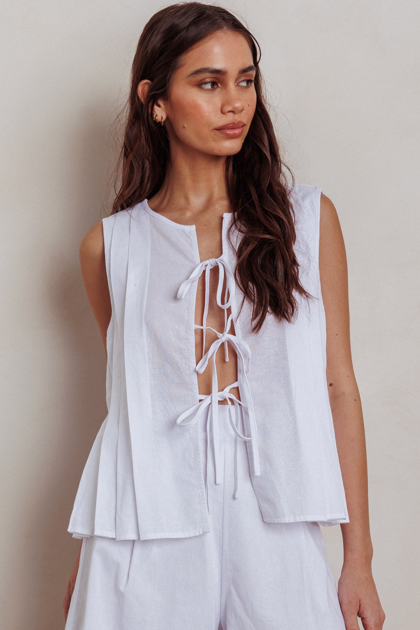 Bettino Sleeveless Tie Front Top White-Fable Dress