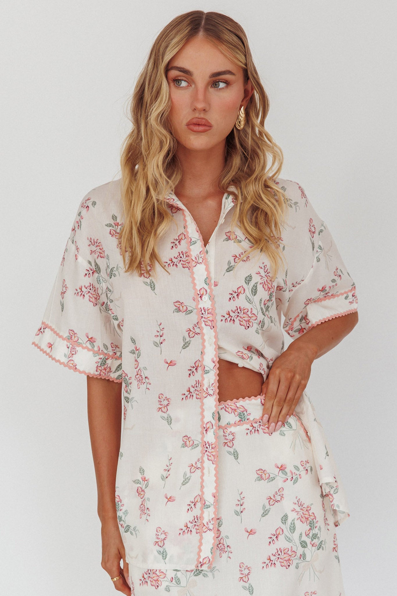 Catherina Ric-Rac Trim Button-Up Shirt Floral Pink-Fable Dress
