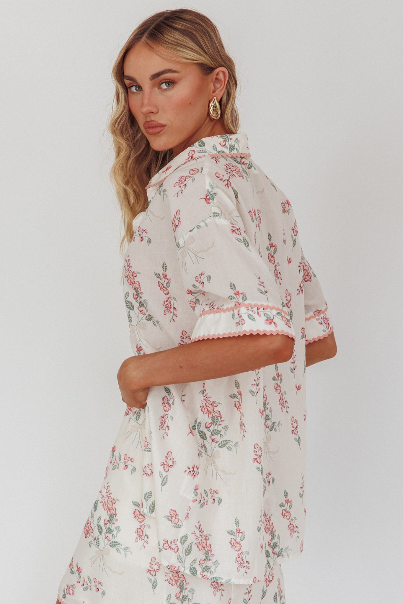 Catherina Ric-Rac Trim Button-Up Shirt Floral Pink-Fable Dress