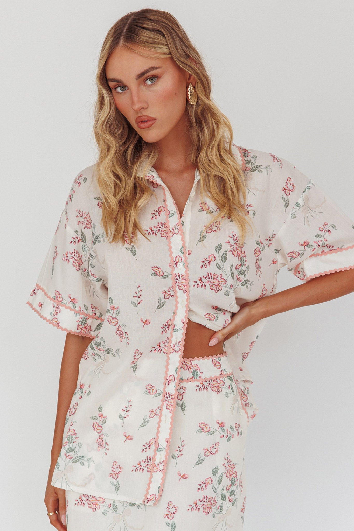 Catherina Ric-Rac Trim Button-Up Shirt Floral Pink-Fable Dress