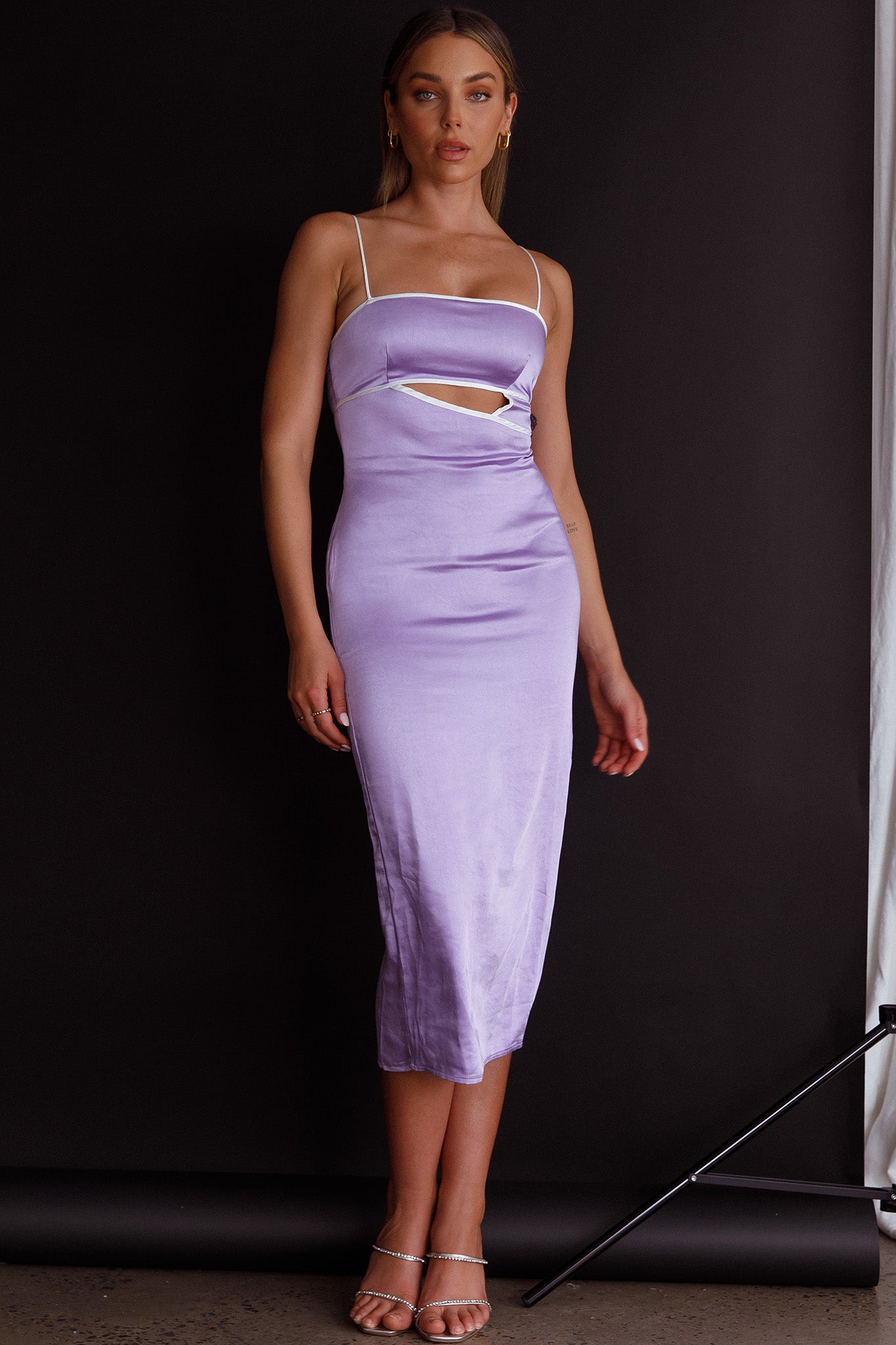 Laia Cut-Out Bodice Midi Dress Lilac-Fable Dress