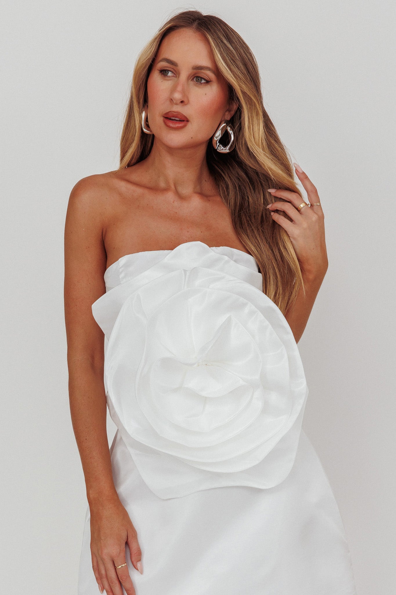 Count Down Rose Feature Strapless Top White-Fable Dress
