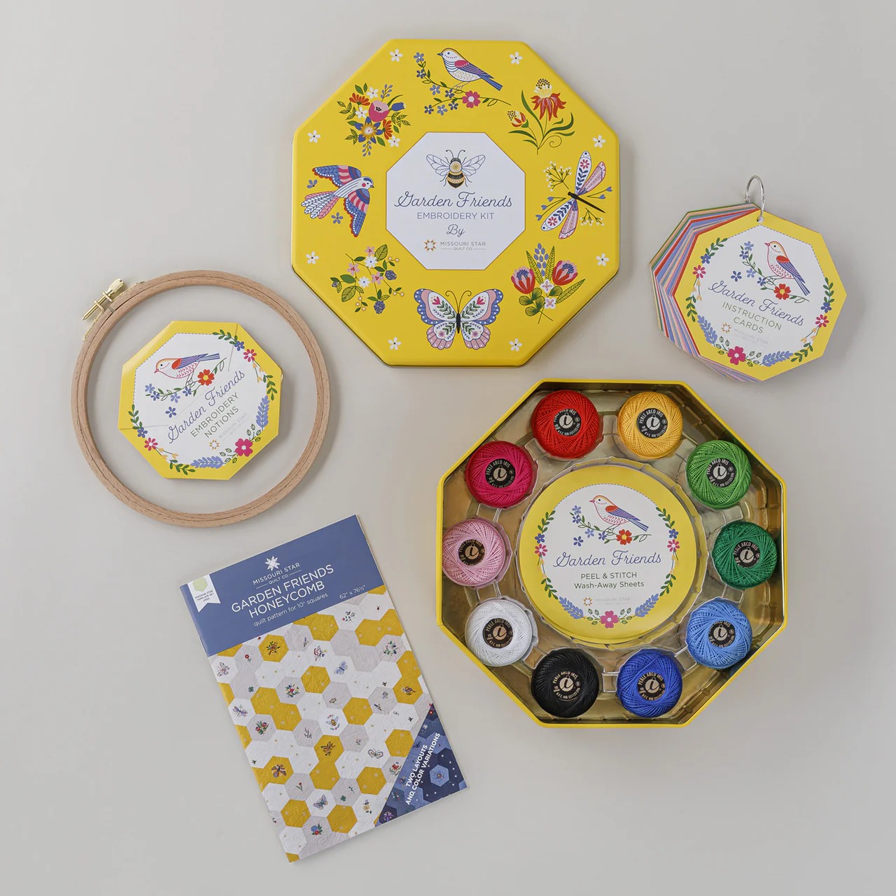 Garden Friends Embroidery Kit🌸🧵