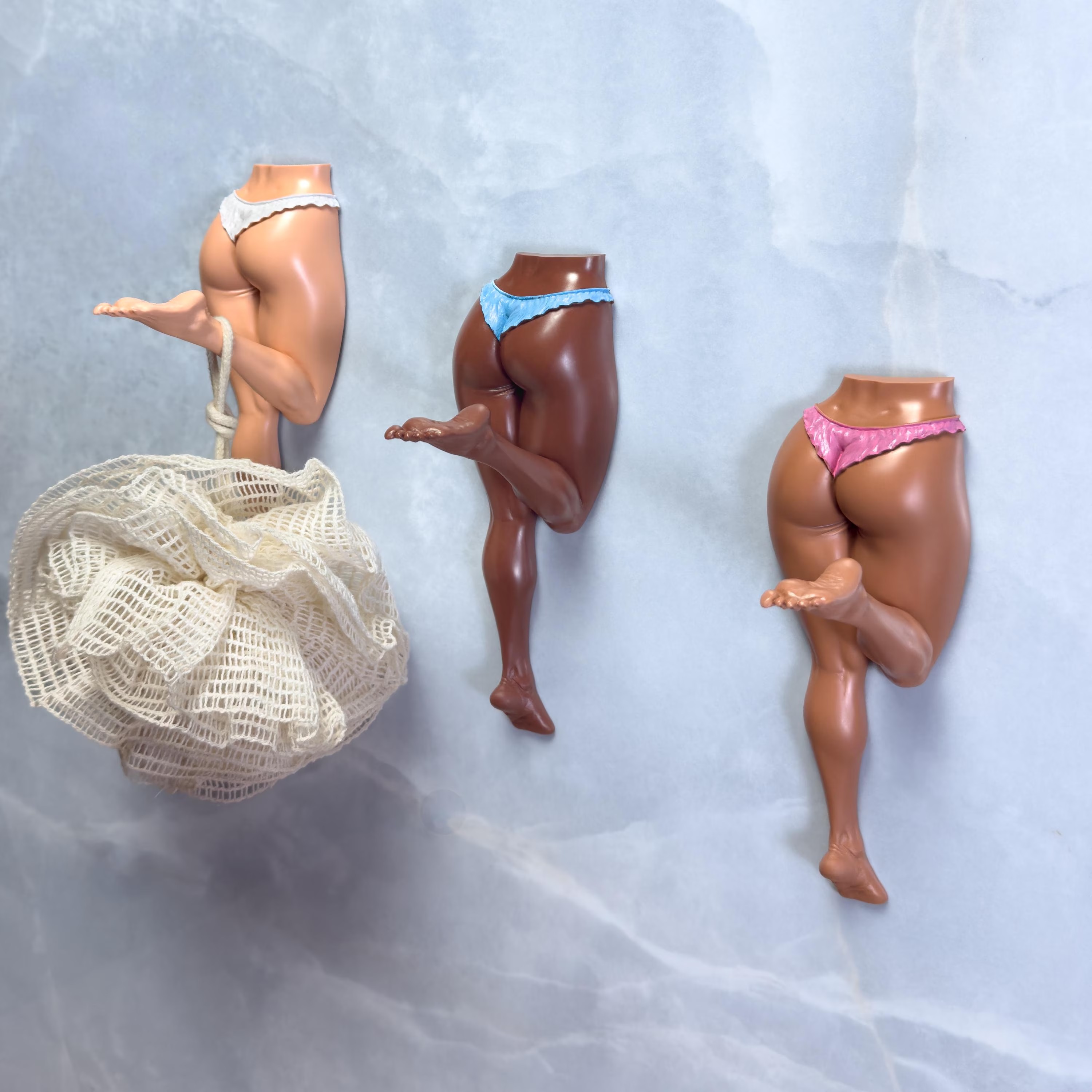 ✨ The Curvy Charm Sculptural Shower Hook ✨