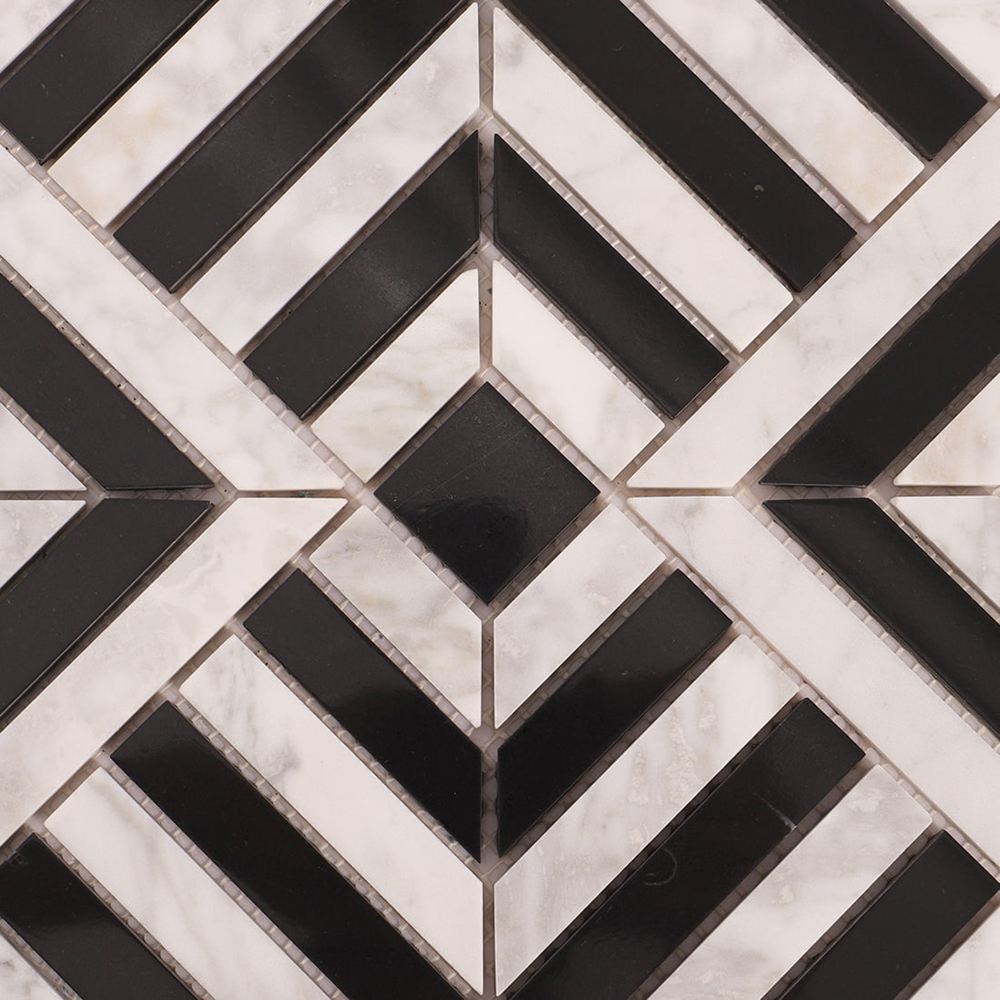 Close up of the center junction with a small black square accent tile