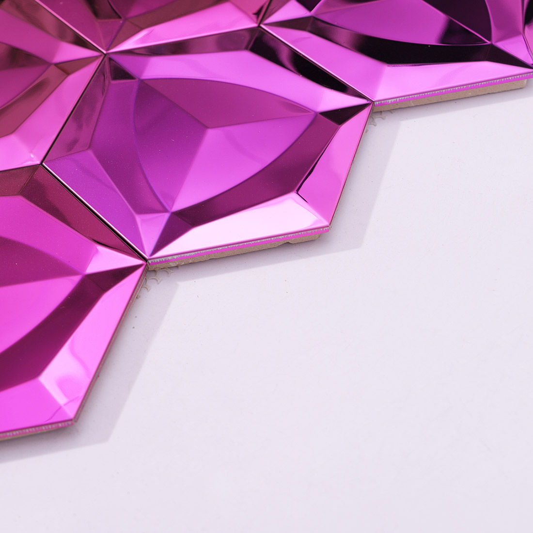 Edge detail of purple 3D hexagon stainless steel mosaic tiles