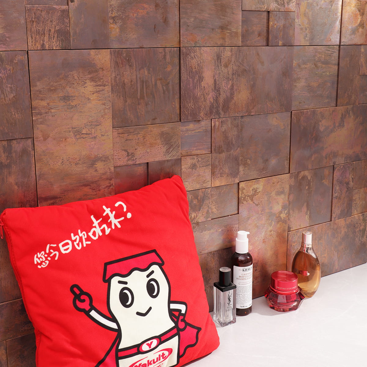 Feature wall scene with antique copper mixed rectangle metal mosaic tile