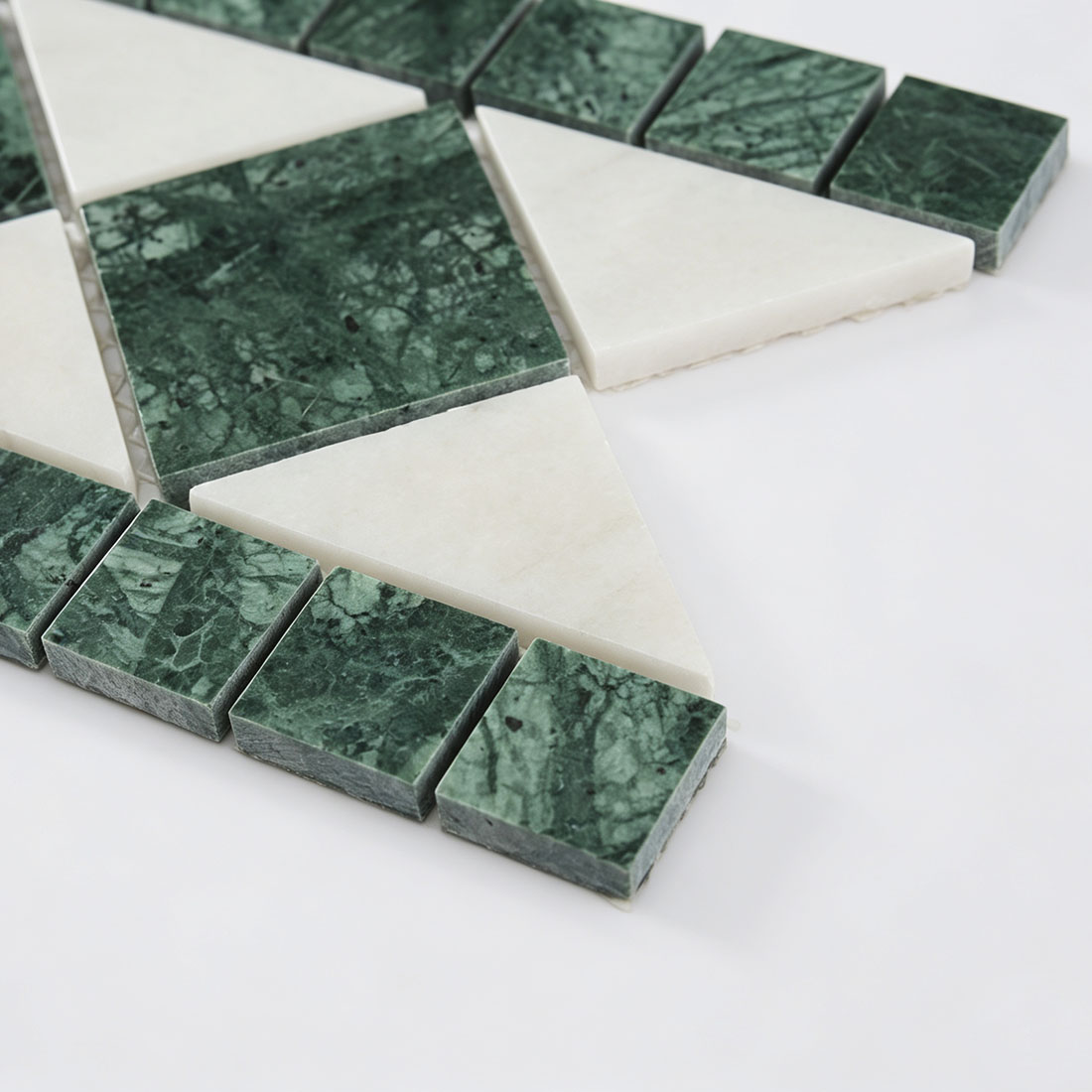 Edge detail of green white diamond marble mosaic border tile