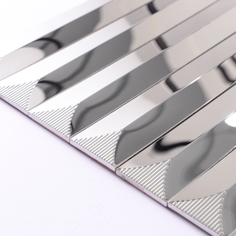 Edge close up of silver pointed strip tile sheet