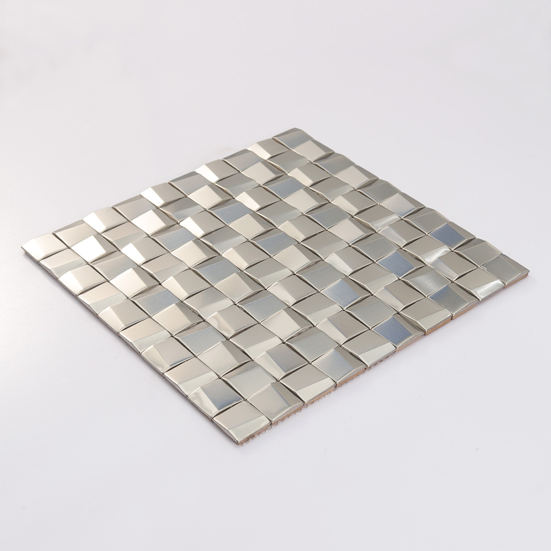 Silver square stainless steel mosaic sheet with clean geometric design