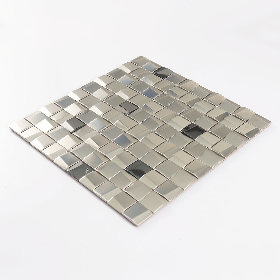 Silver square stainless steel mosaic sheet with black mirror accents